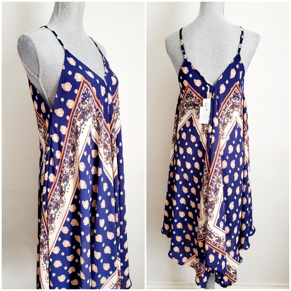 Blu Pepper Dresses & Skirts - 🆕️ Blue Pepper Sleeveless Boohoo Blue Dress M/L